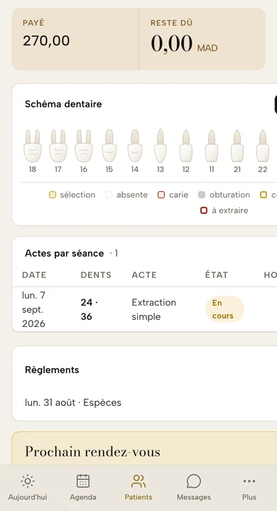 La même fiche de Dental OS sur un téléphone, schéma dentaire, actes et règlements